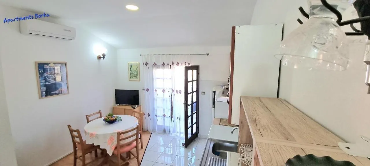 Apartments Borka Biograd Na Moru